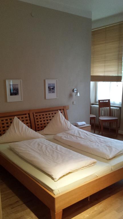 Hotel Restaurant Frankenturm เทรียร์ ภายนอก รูปภาพ